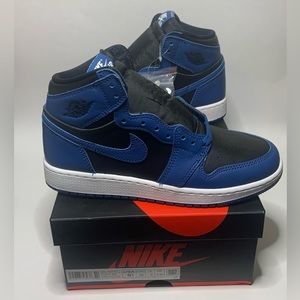 Air Jordan retro 1 5.5Y/7W